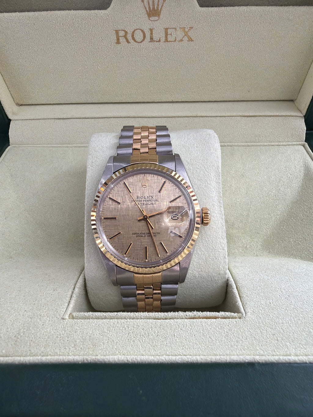 Rolex Datejust 1601 Champagne Linen Dial White Gold Bezel Vintage Watch
