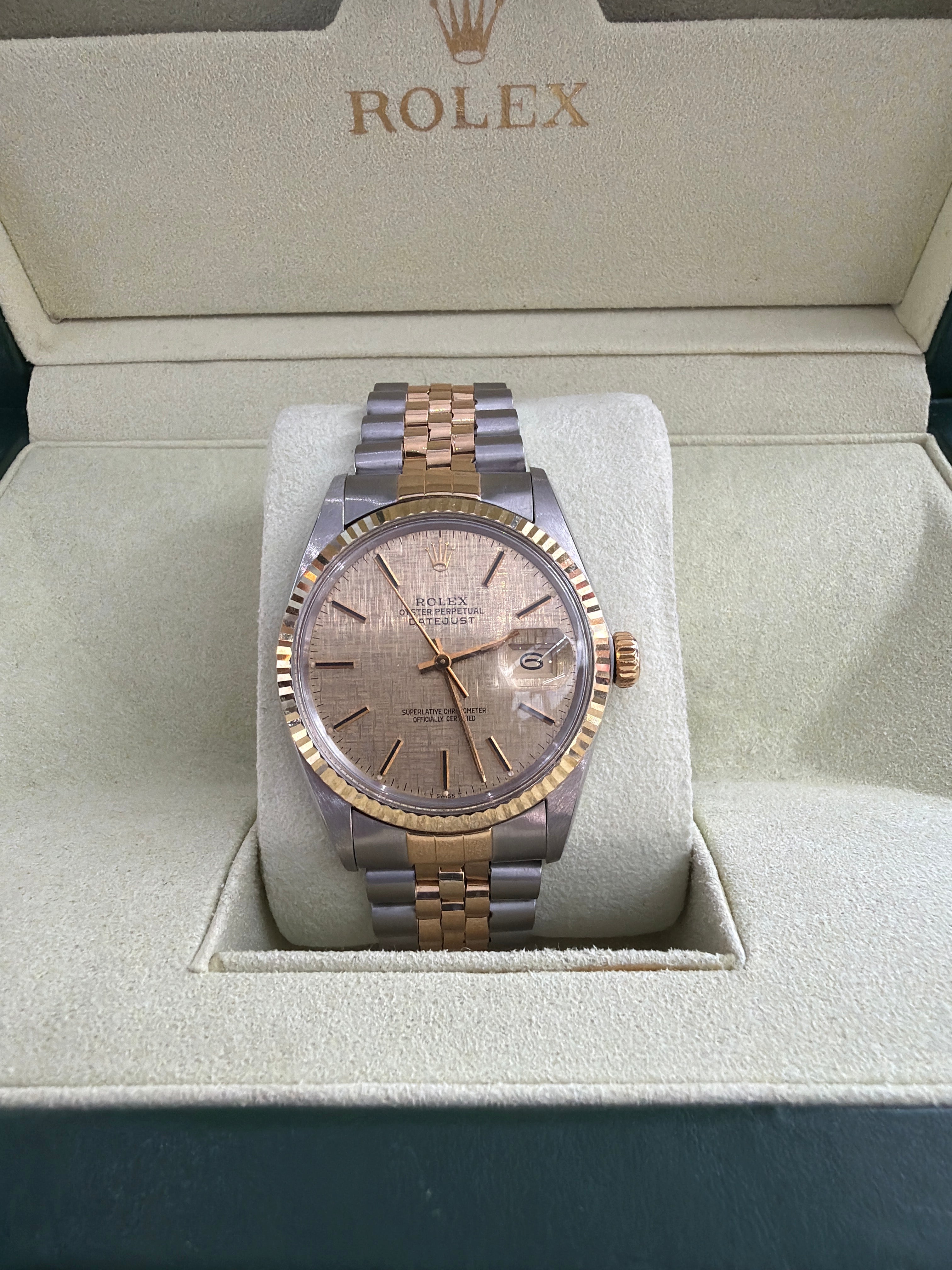 Rolex Datejust 1601 Champagne Linen Dial White Gold Bezel Vintage Watch