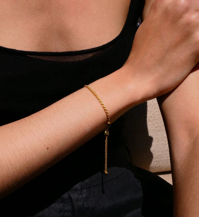 Corda Chain Friendship Bracelet