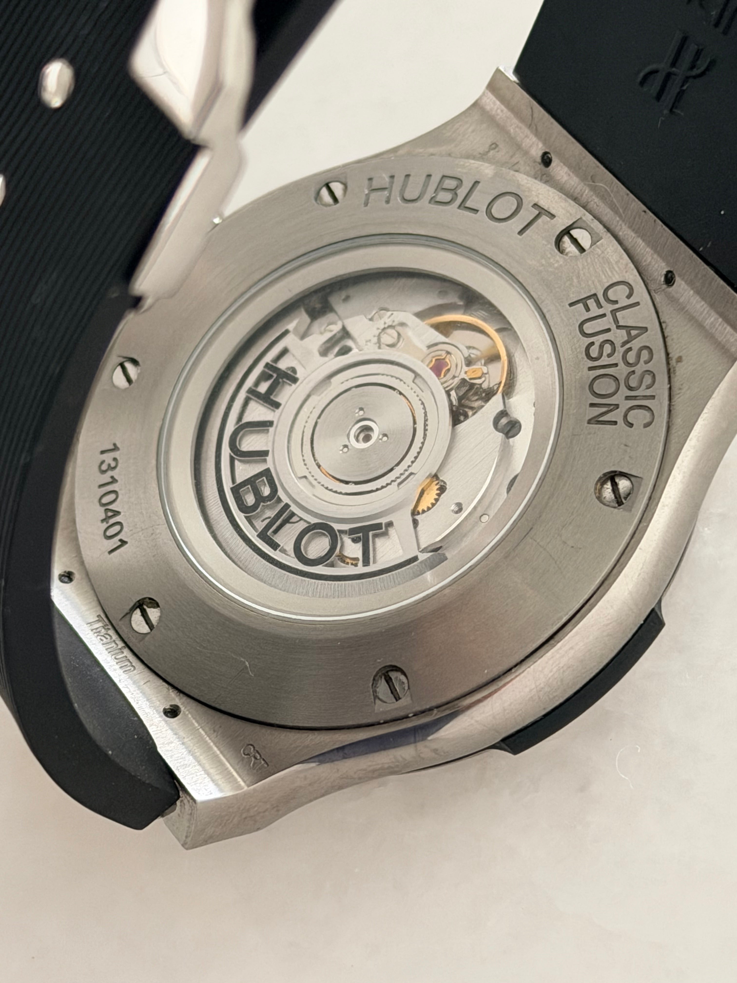 Hublot Classic Fusiaon Titanium Pave