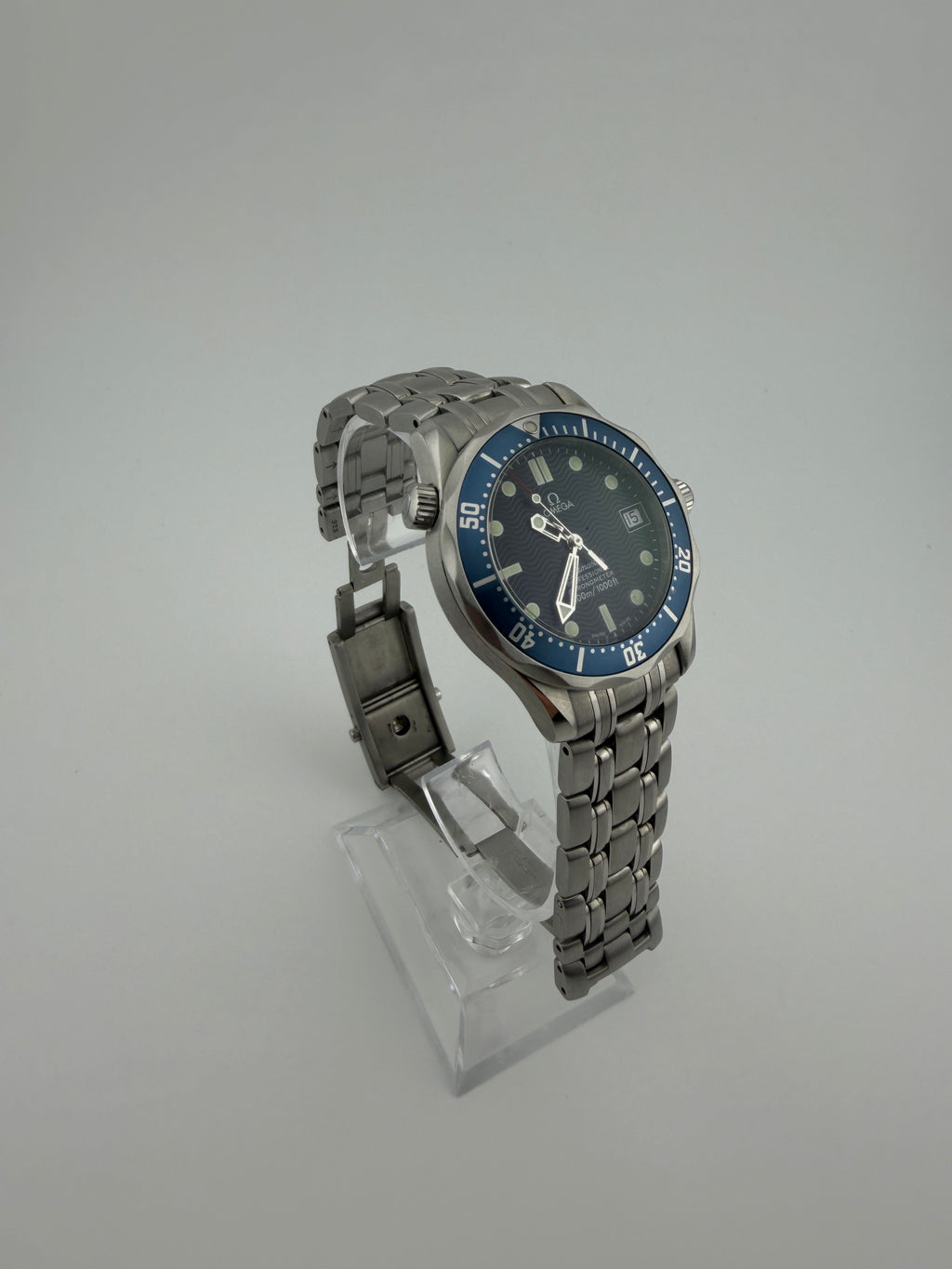 Omega Seamaster 2531.80 Diver 300M Dial Quartz Mid-Size 36.25mm