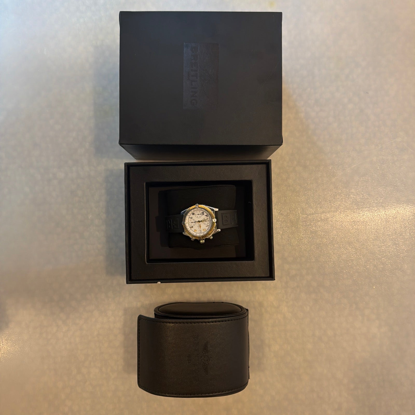Breitling Chronomat D13050. 18k Bezal