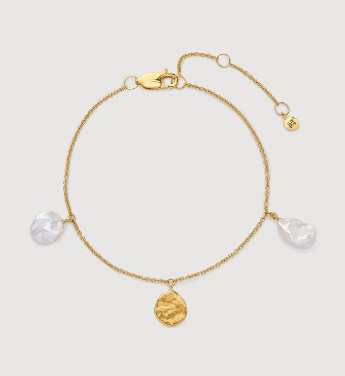 Capri Keshi Pearl Station Bracelet