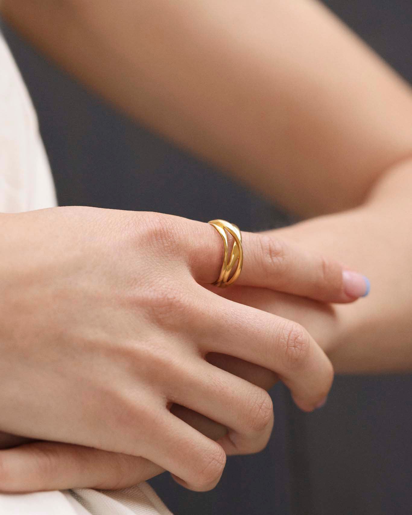 Nura Crossover Ring